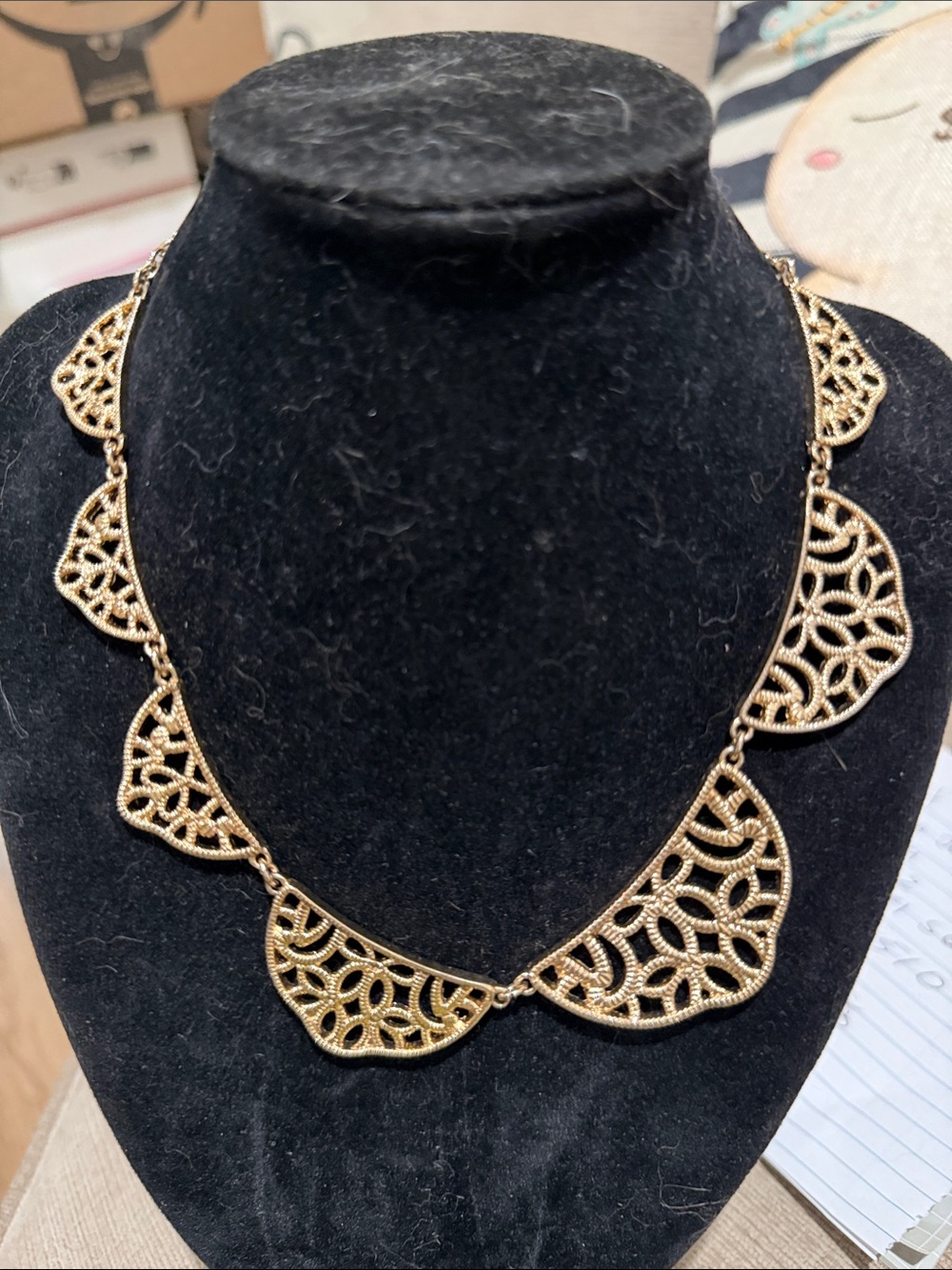 Gold Filigree Scalloped Statement Necklace - Unbranded